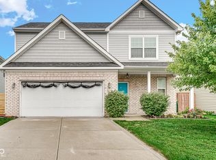 5792 Open Fields Dr, Whitestown, IN 46075