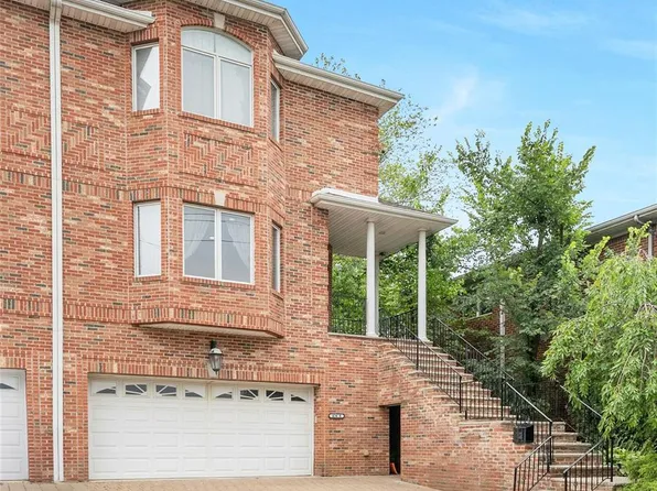 434 7th St #2, Palisades Park, NJ 07650