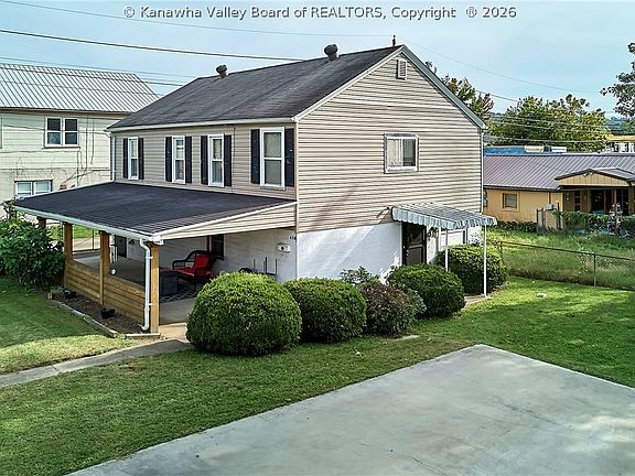 2nd image of 438 1/2 17th St