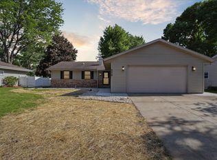 4218 Skyview Dr, Janesville, WI 53546