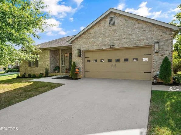 127 Capital Cir, Oak Ridge, TN 37830