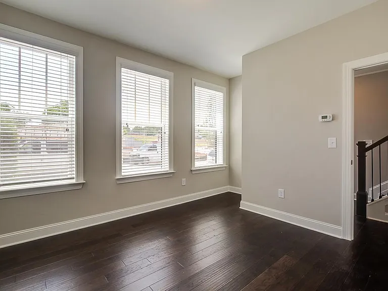 2044 Rockledge Rd NE — Photo 23