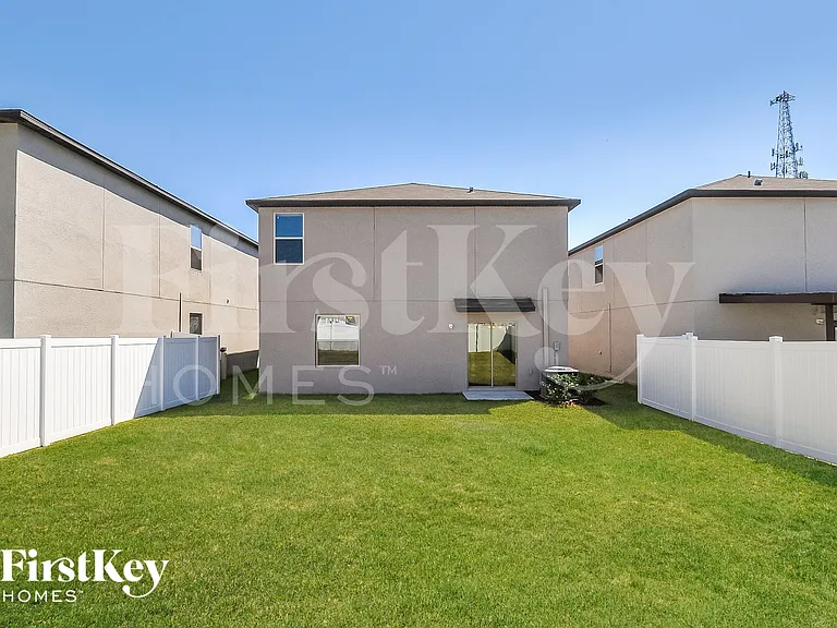 10237 Carloway Hills Dr — Photo 14