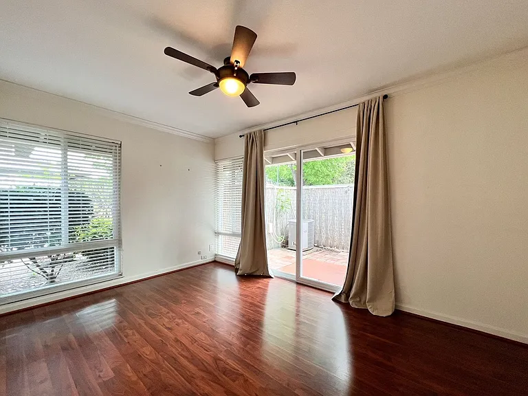 22 Belvedere Ct — Photo 16