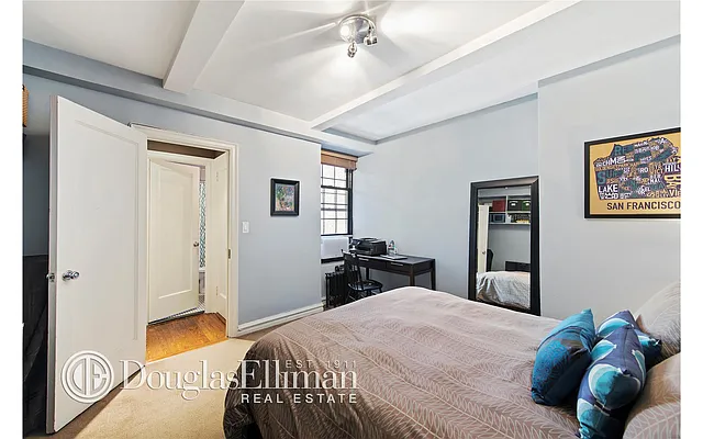 Sold by Douglas Elliman | media 8