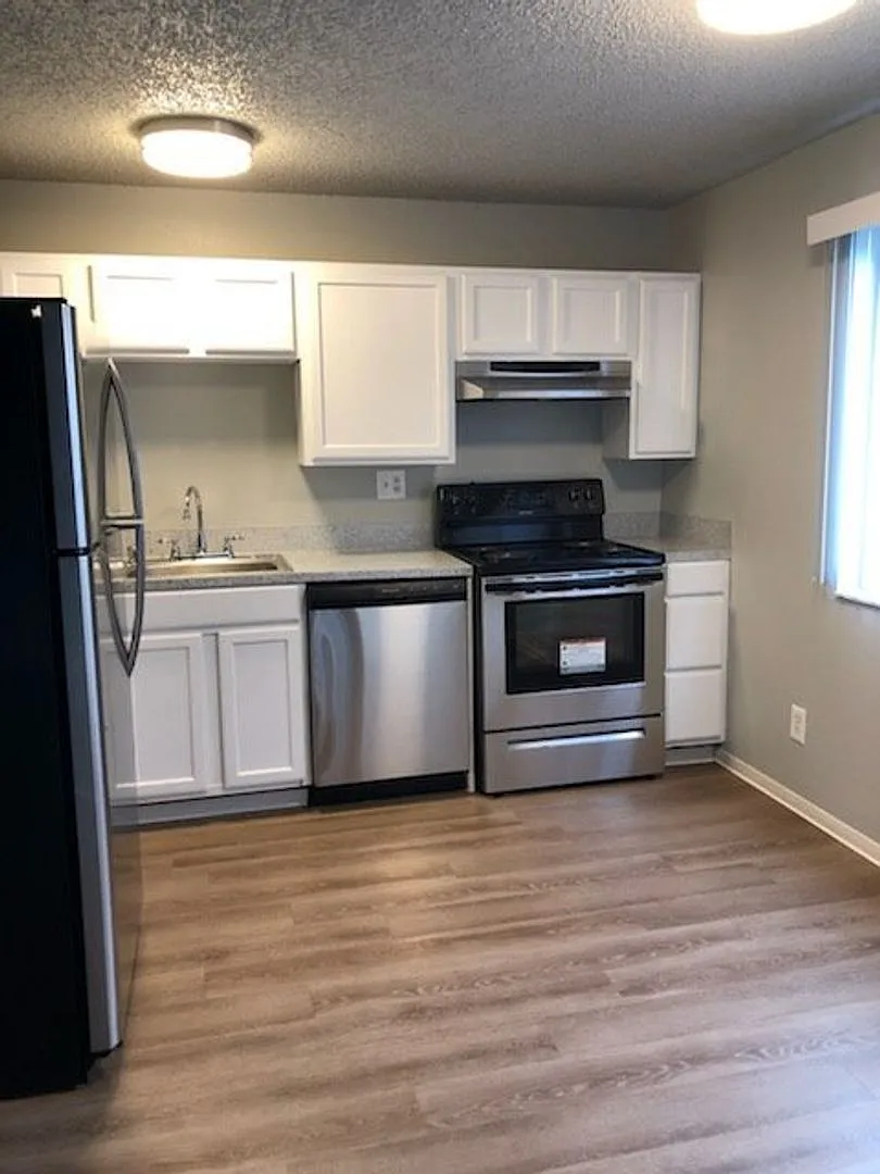 Glacier View Apartments — Photo 2