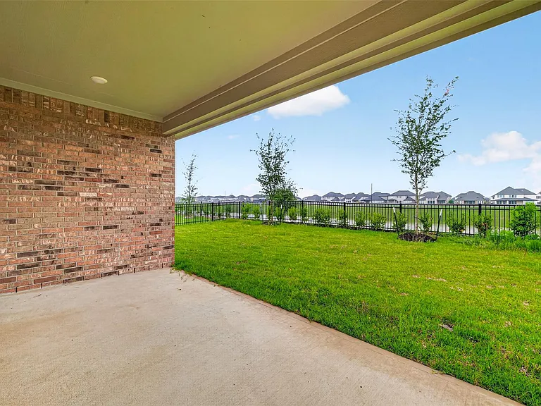 2216 Inglenook Grove Dr — Photo 33