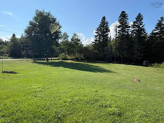 5th image of 616 Beech Hill Rd
