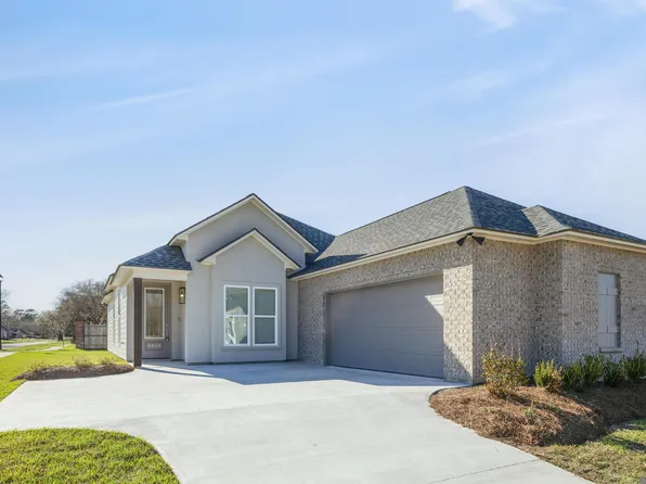 6856 Garden Hill Dr, Baton Rouge, LA 70817