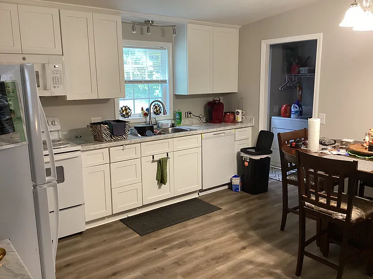 214 Pine Haven Dr — Photo 3