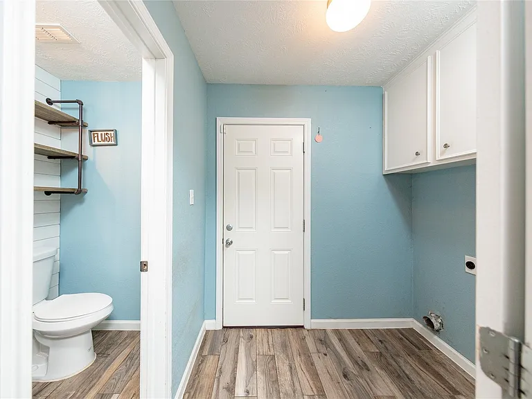 11003 Kirkmead Dr — Photo 9