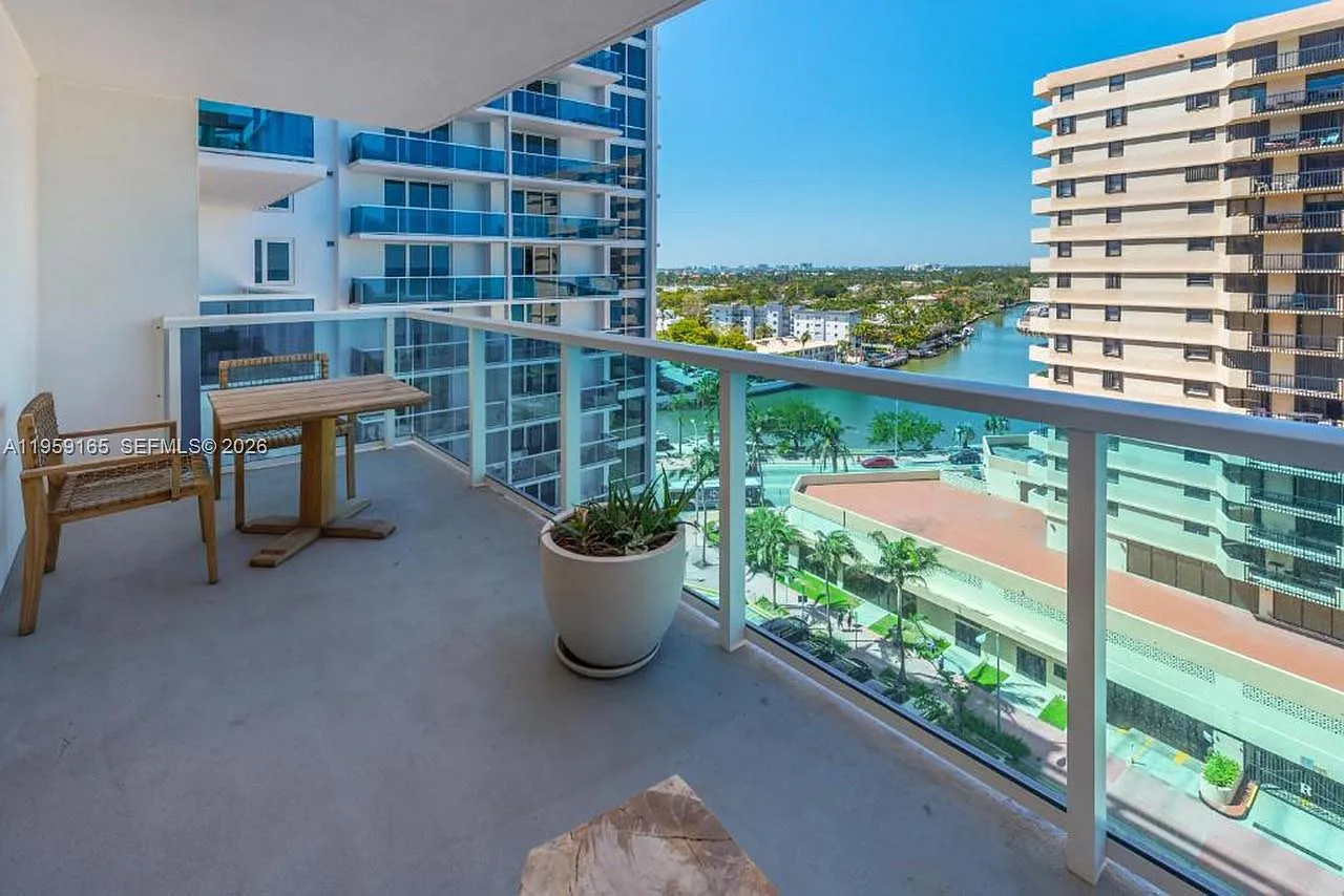 2399 Collins Avenue — Photo 1