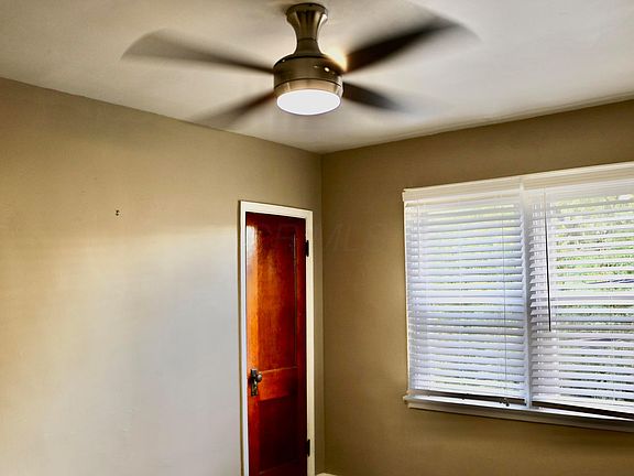 5th image of 176 N Talmadge St