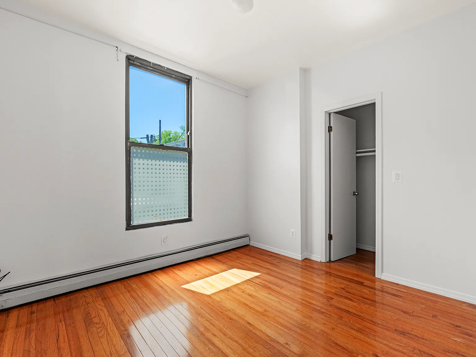 1 bed, $1,700 — Photo 4