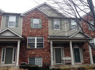 2437 Emily Ln, Elgin, IL 60124