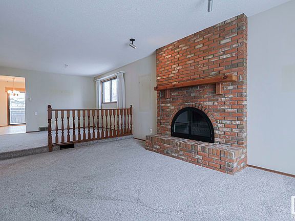 3rd image of 7518 183a St NW