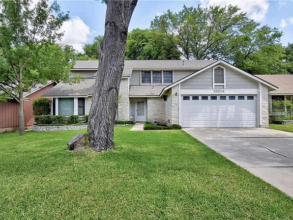 3rd image of 13104 Kellies Farm Ln