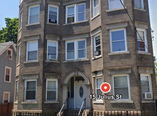 15 Julius St APT 3, Hartford, CT 06114