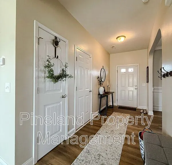 3935 Standardbred Dr — Photo 3
