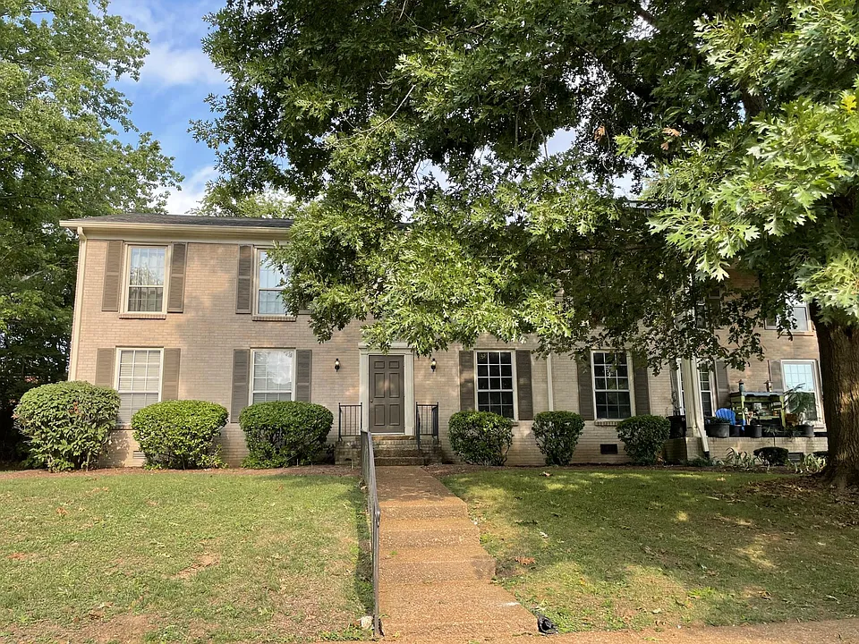 1011 Murfreesboro Rd