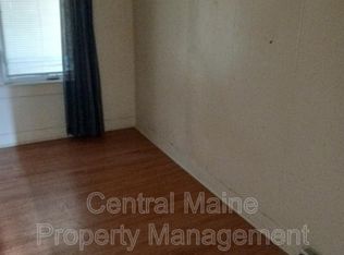 182 Blake St #3, Lewiston, ME 04240