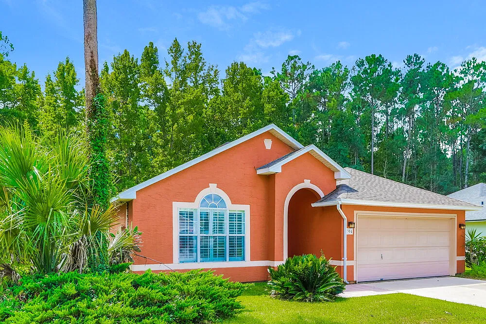 4 bed, 2.0 bath, 1925 sqft, $3,530 — Photo 3