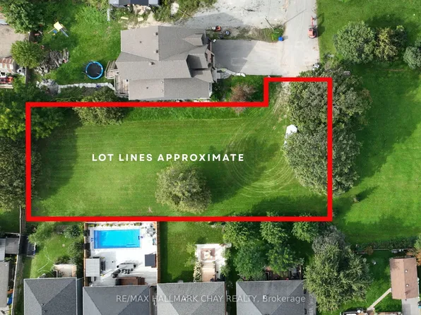 12 Victoria St W, Innisfil, ON L0L 1L0