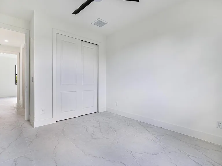 1222 Sheldon Ave — Photo 10