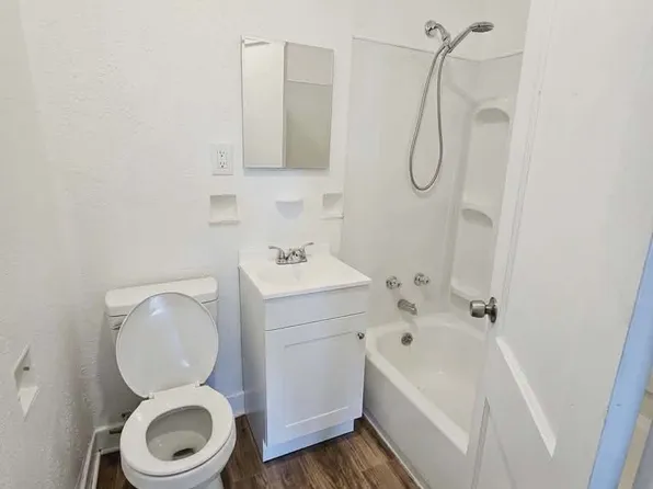 4 Madison Ave, Endicott, NY 13760