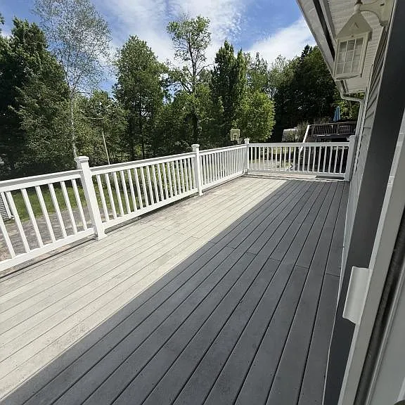 1878 Riverside Dr — Photo 7