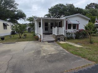 598 Crestview Dr, Summerville, SC 29485