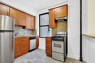 Rented by Cooper & Cooper Real Estate