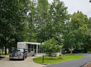 690 Hidden Valley Rd, Cleveland, GA 30528