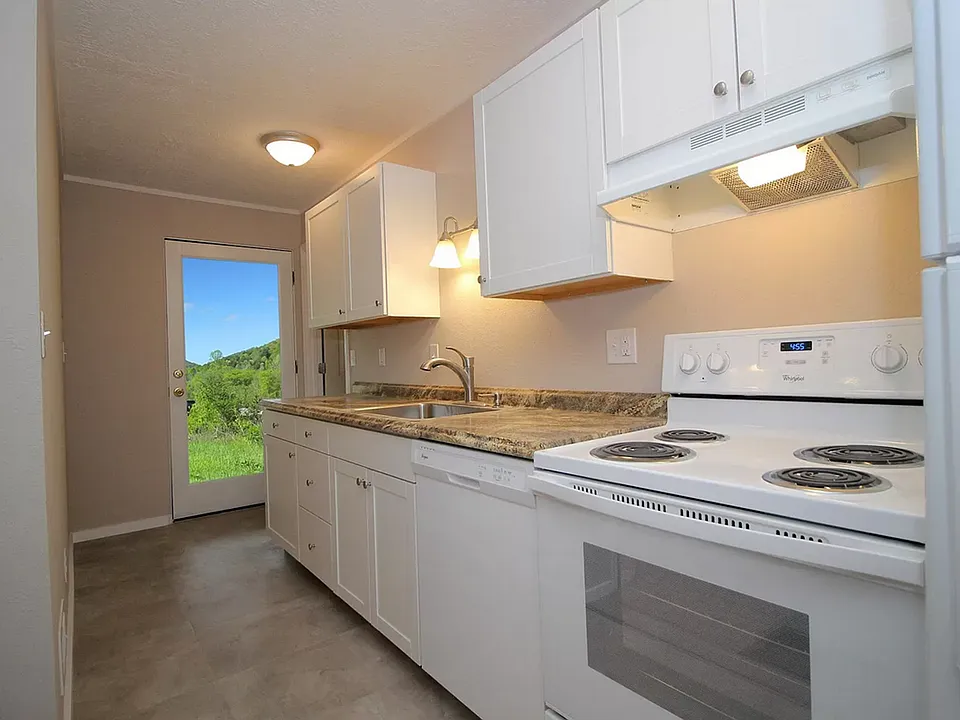 376 Mills Gap Rd