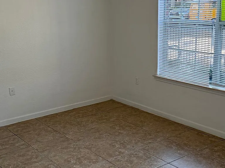 13103 Mulberry Park Dr #811 — Photo 5