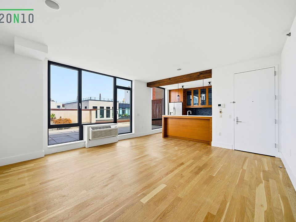 1st image of 220 N 10th St APT 7A