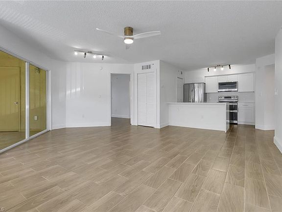 5th image of 8940 COLONNADES CT E #721