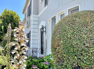 225 S Elm Dr #B, Beverly Hills, CA 90212