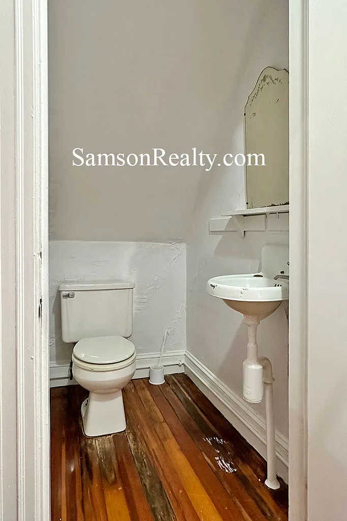 5 bed, 3.5 bath, $4,950 — Photo 3