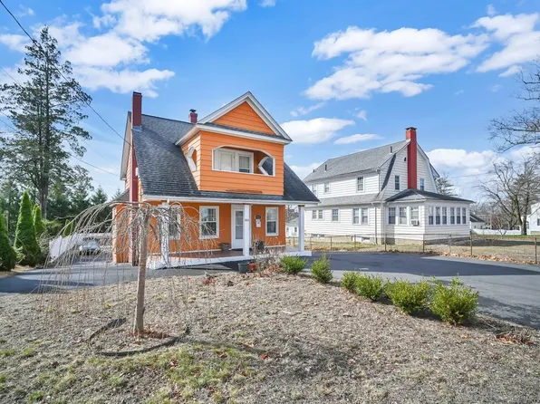 809 Burnside Avenue, East Hartford, CT 06108