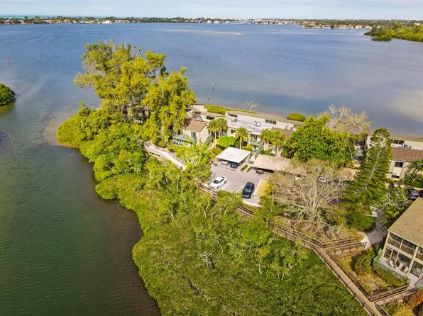 1505 Pelican Point Dr #175, Sarasota, FL 34231