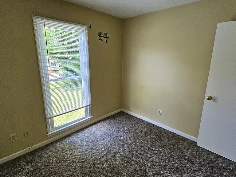 5603 Windy Willow Dr — Photo 35