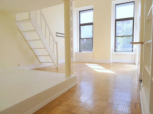 Rented by Carini Group | media 13