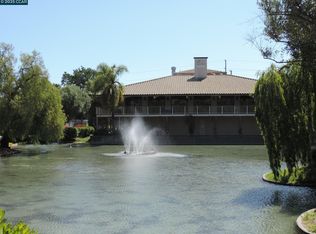 310 N Civic Dr APT 315, Walnut Creek, CA 94596