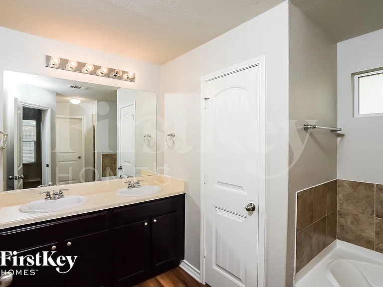 5931 Forte Fls — Photo 8