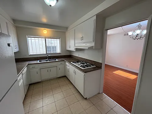 1065 S Holt Ave #2 Photo 1
