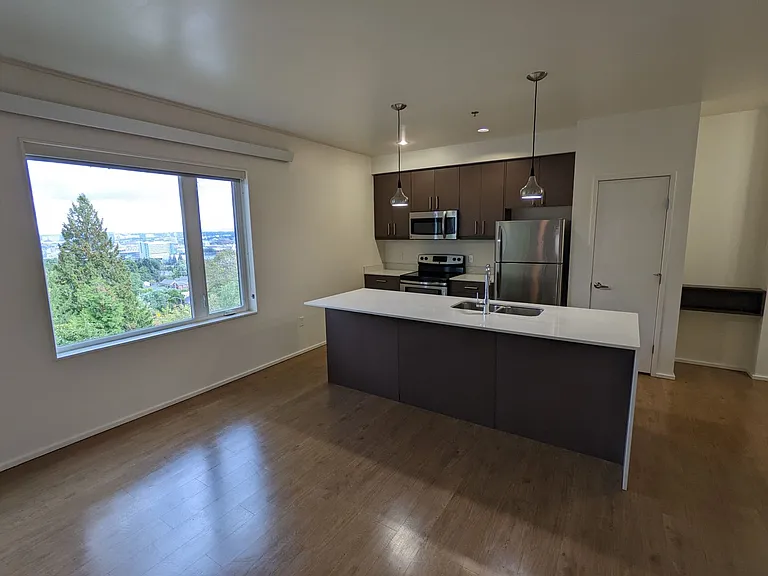 Viewpoint Terrace Apartments — Photo 84