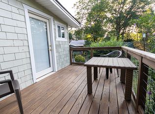 2 Rhododendron Dr, Asheville, NC 28805