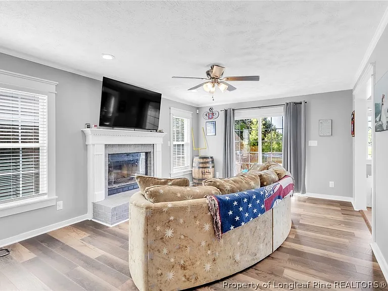 6545 Ryefield Dr — Photo 13