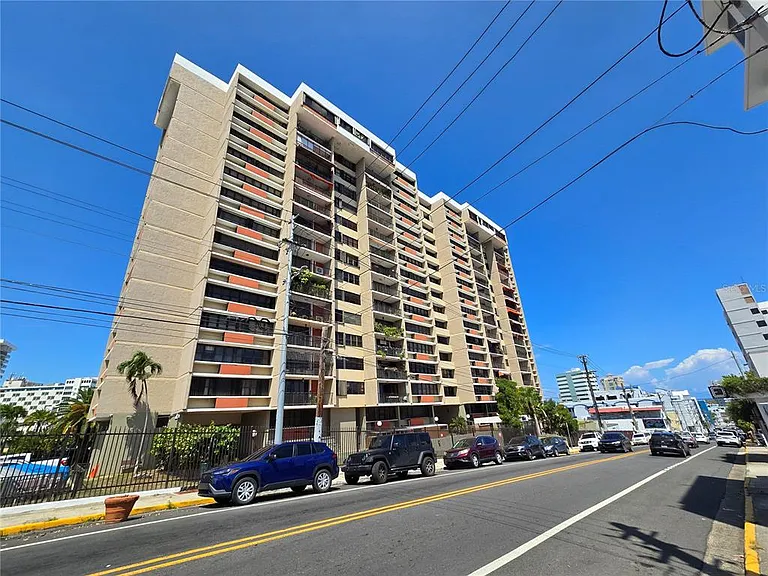 364 San Jorge #9C — Photo 2